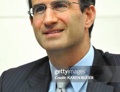 Peter Orszag hairstyle, Peter Orszag look, Peter Orszag appearance, Peter Orszag gray hair, Peter Orszag public image, Lazard CEO Peter Orszag